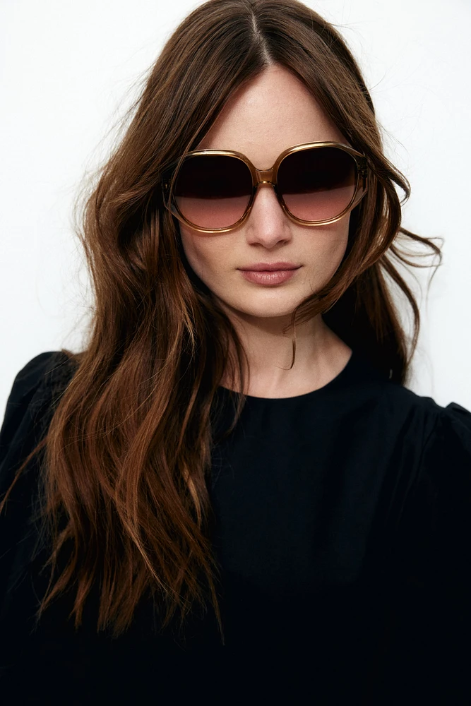 Retro-Style Sunglasses