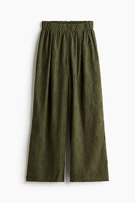 Pantalon avec broderie anglaise