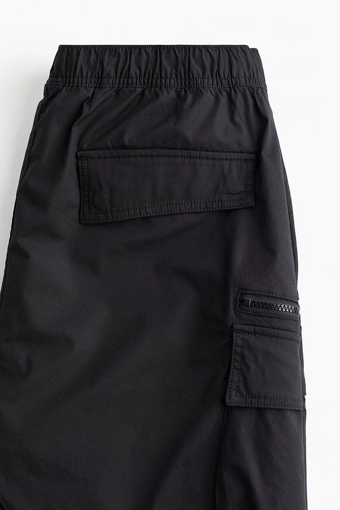 Regular Fit Cargo Shorts