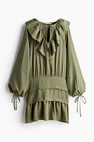 Ruffle-collar Dress