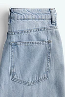 Jean ample à la taille haute