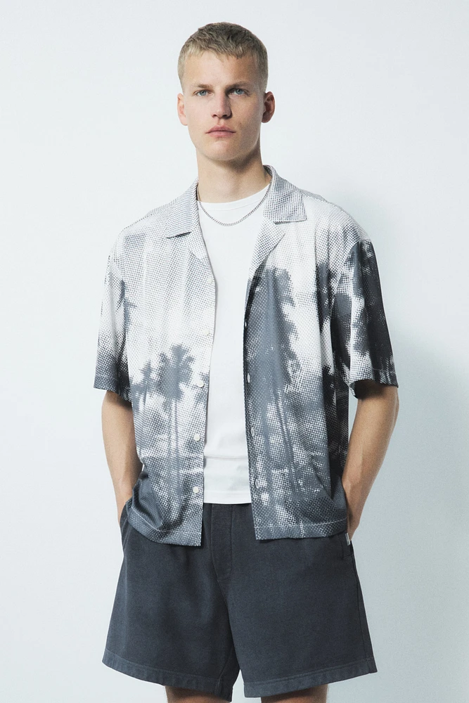 Loose-Fit Mesh Resort Shirt