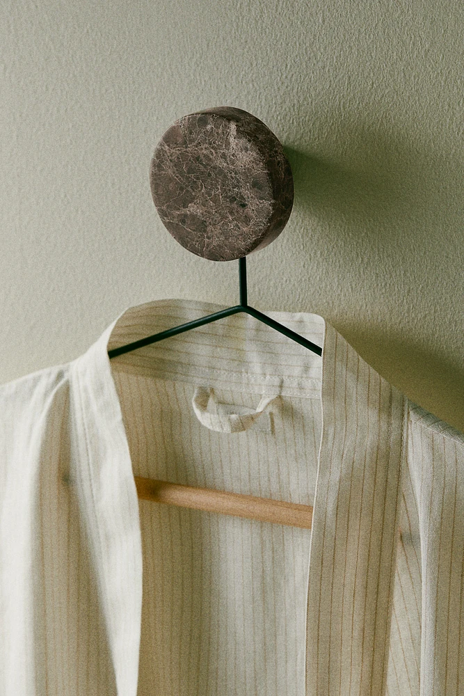 Patère en marbre