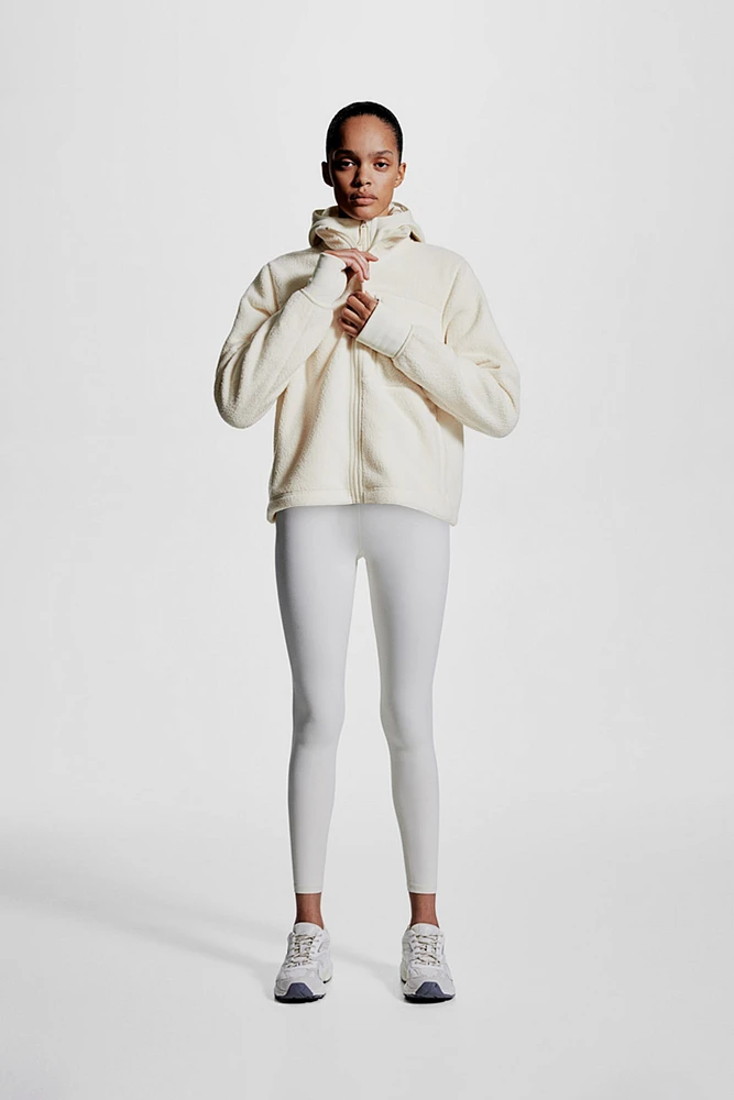 Veste de sport en polar