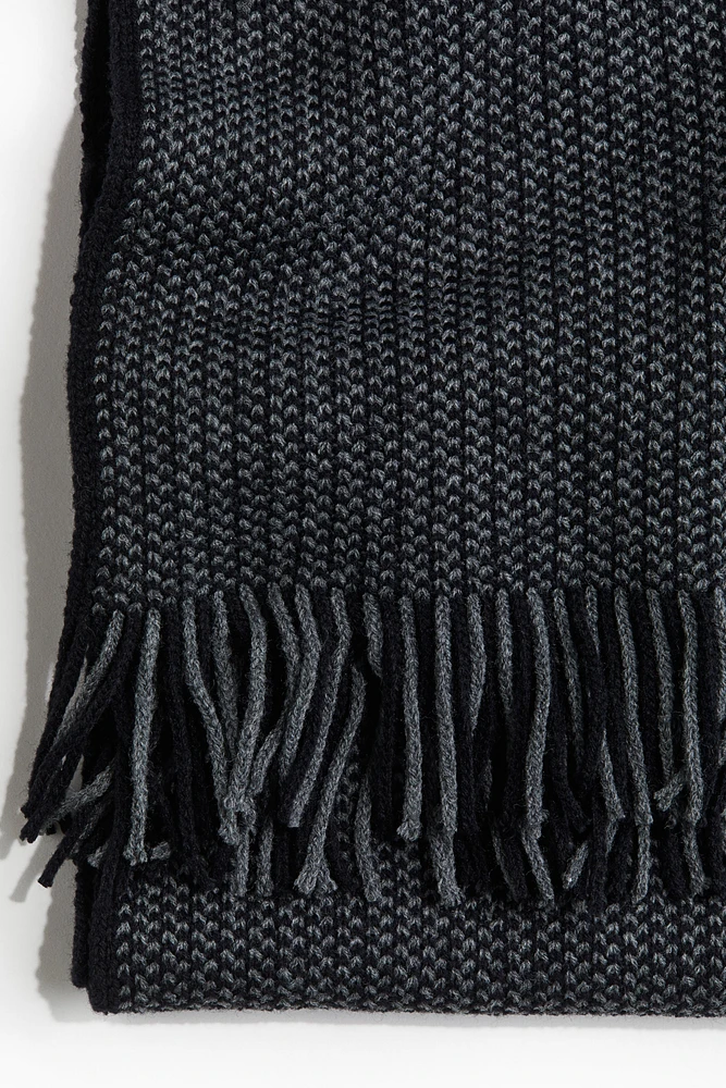 Rib-knit Scarf