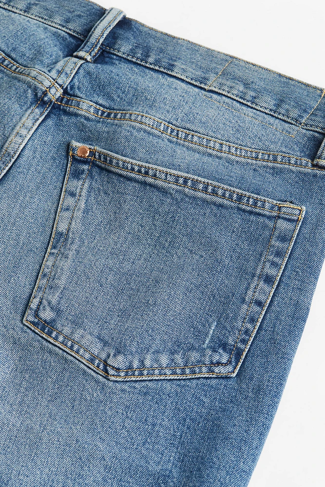 Short Coupe Classique en denim