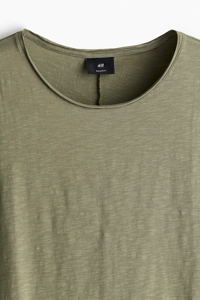 Roll-edge T-shirt