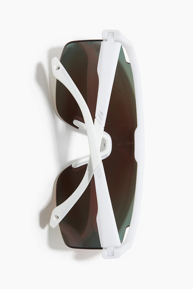 Lunettes de soleil sport avec verres miroir