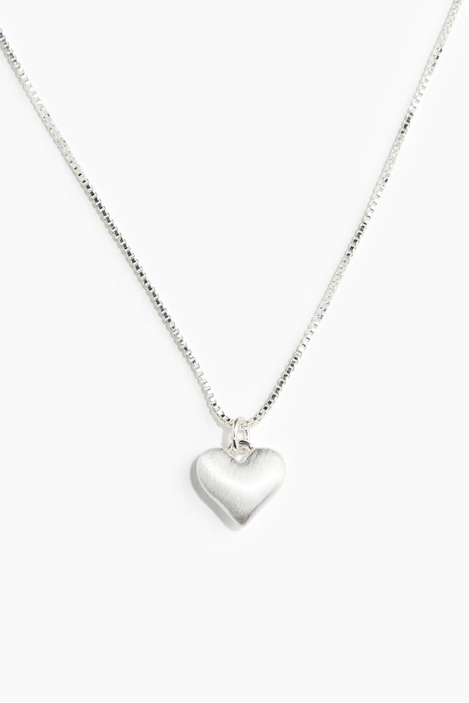 Heart-Pendant Necklace