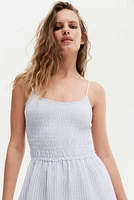 Robe en nid d'abeille avec bretelles à nouer