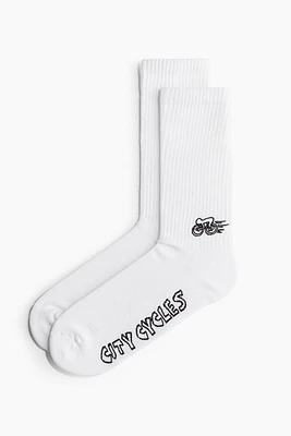 Motif-detail Socks