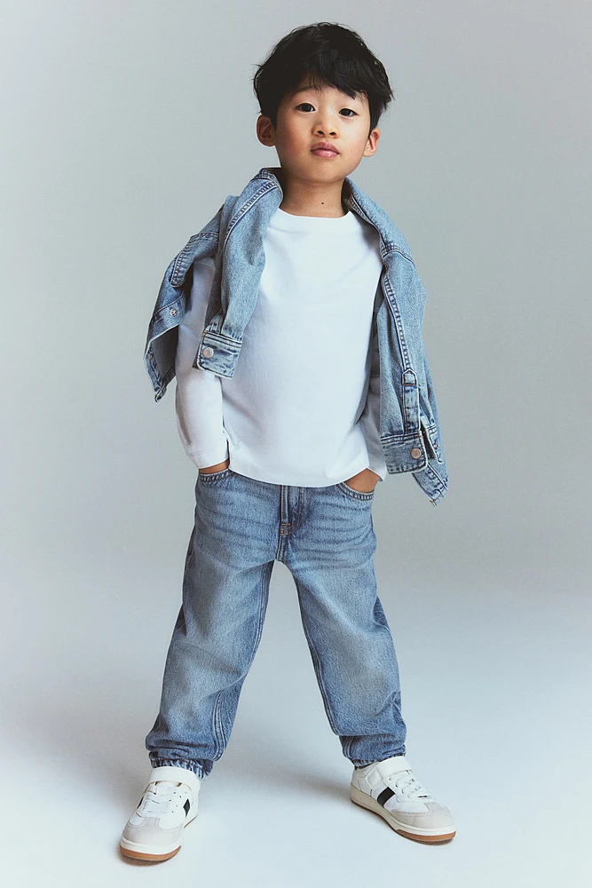 Loose Fit Jeans