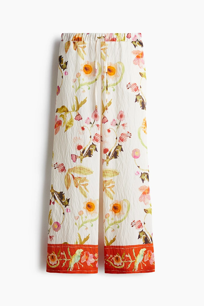 Wide-Leg Drawstring Pants