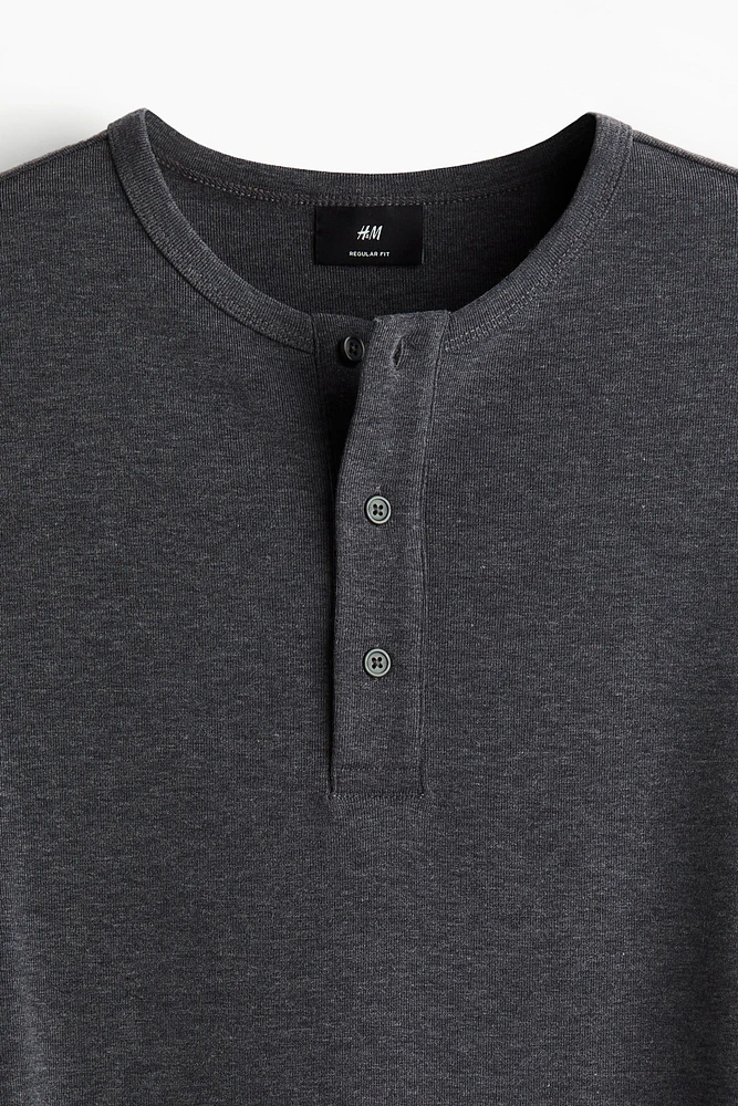 Ribbed Henley Shirt