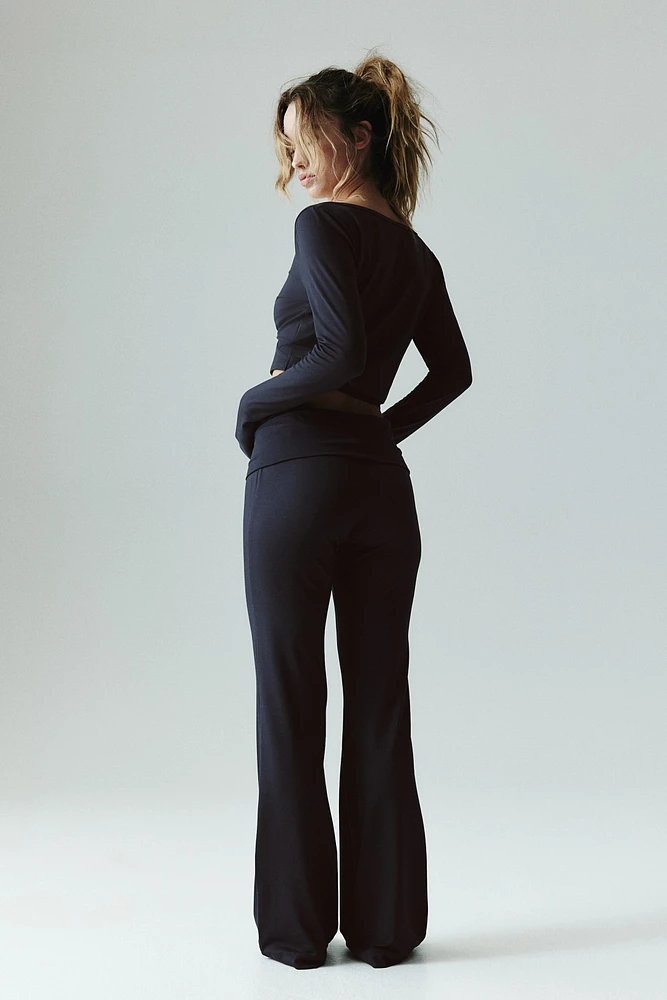 Pantalon évasé au toucher doux