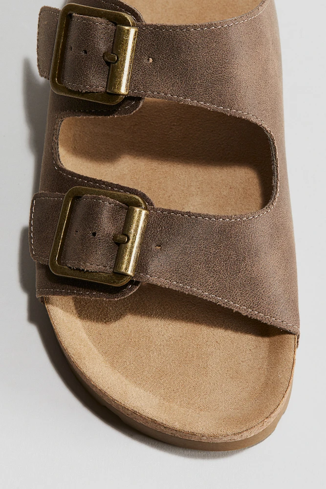Sandales à deux brides