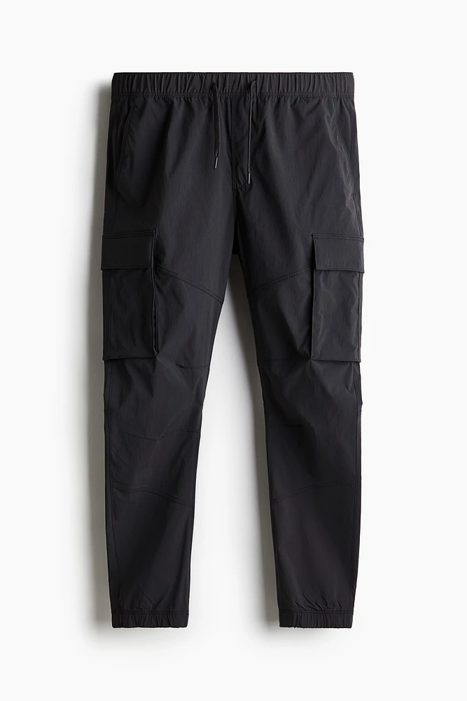 Pantalon de jogging cargo aminci en nylon