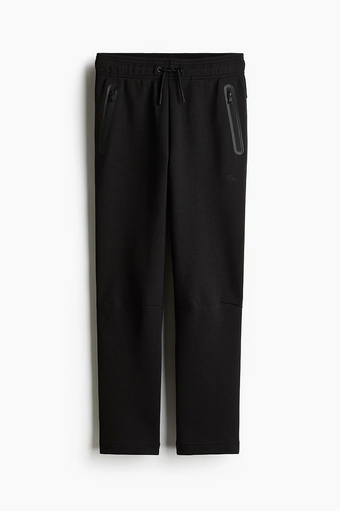 Warm sports joggers DryMove™