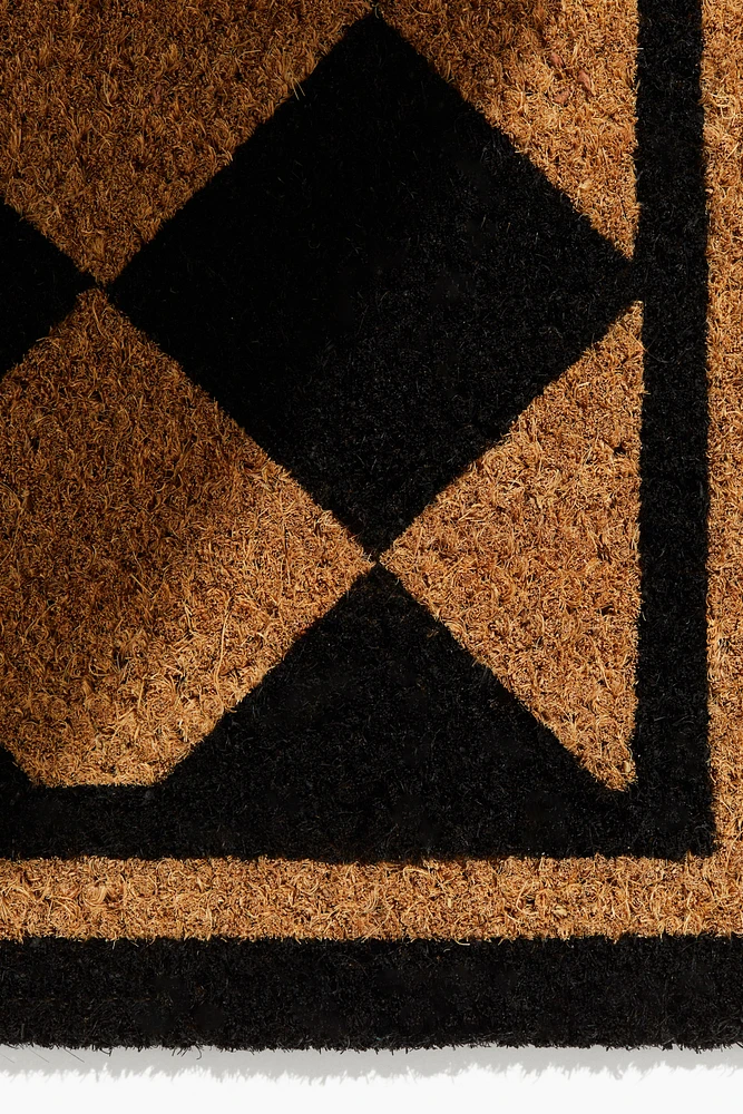 Patterned Coconut Fiber Doormat