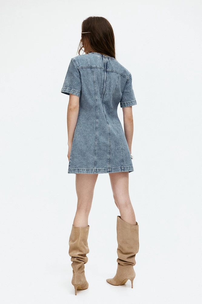 Robe en denim avec laçage