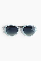 Polarised sunglasses