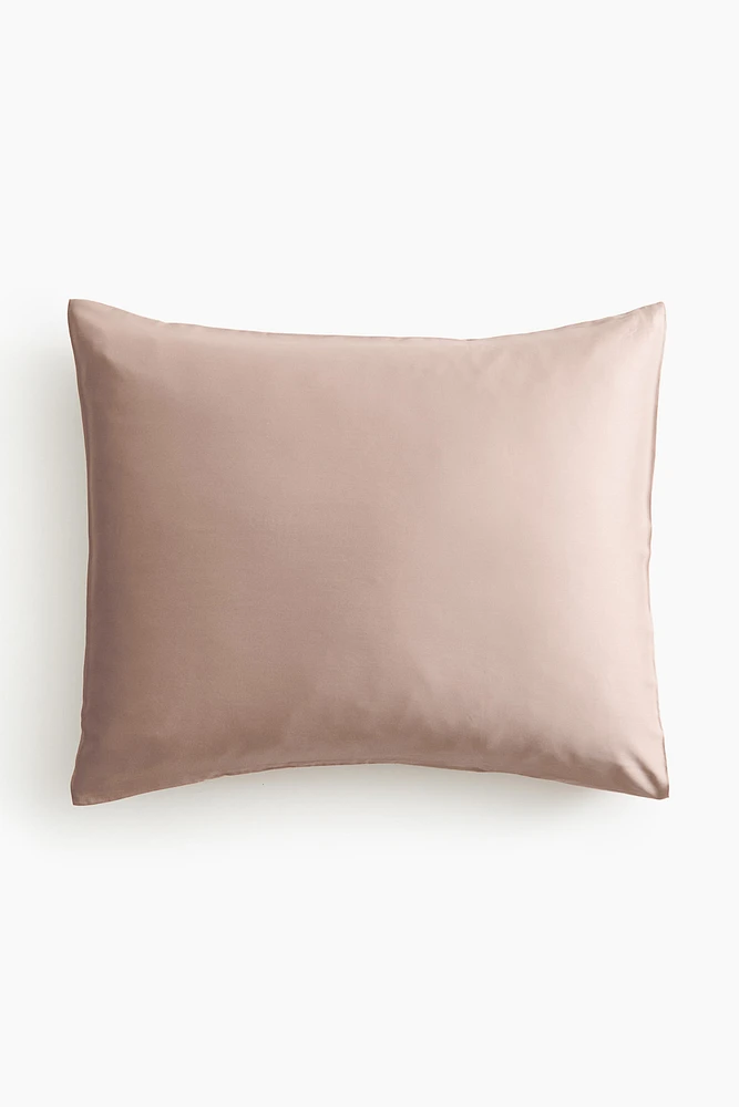 Taie d'oreiller en satin
