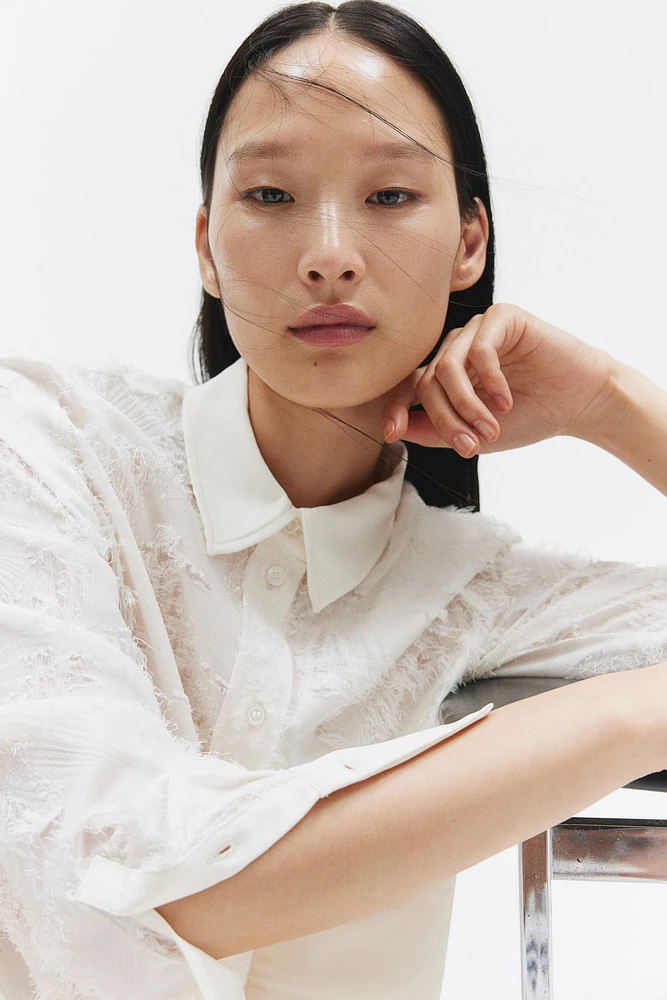 Chemise en tissu texturé