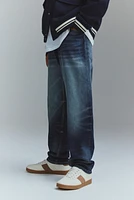 Relaxed Tapered Fit Jeans