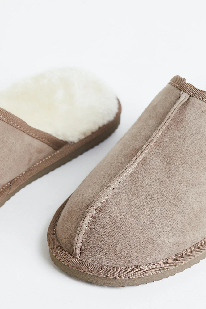 Fleece-lined Slippers