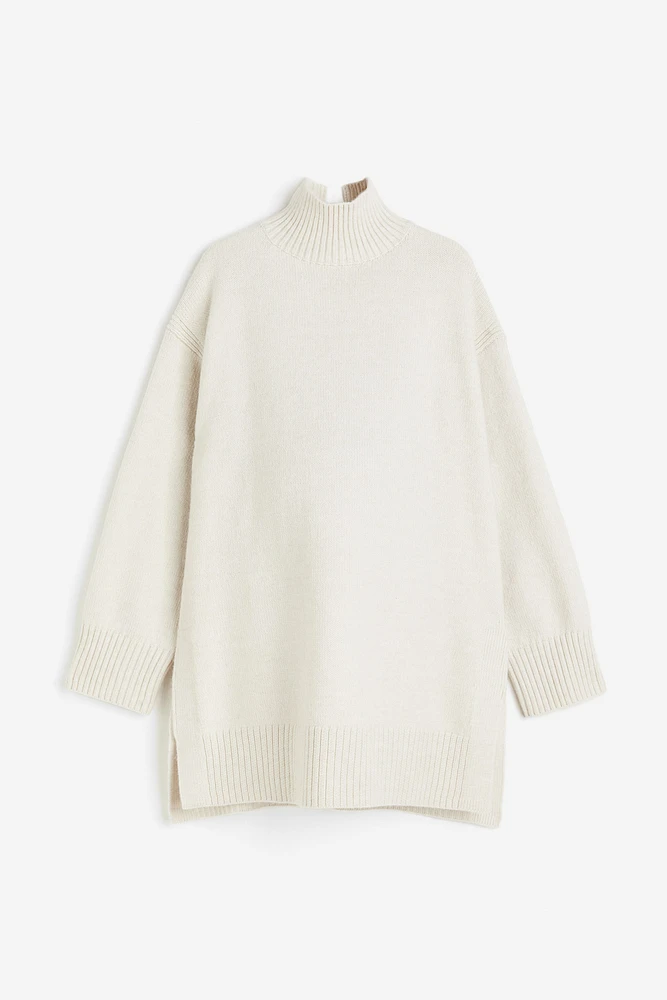 MAMA Turtleneck Sweater