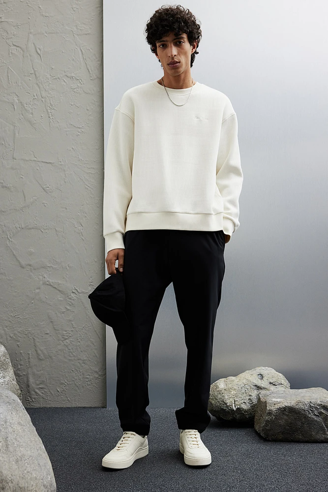 Loose Fit Ribbed Sweatshirt