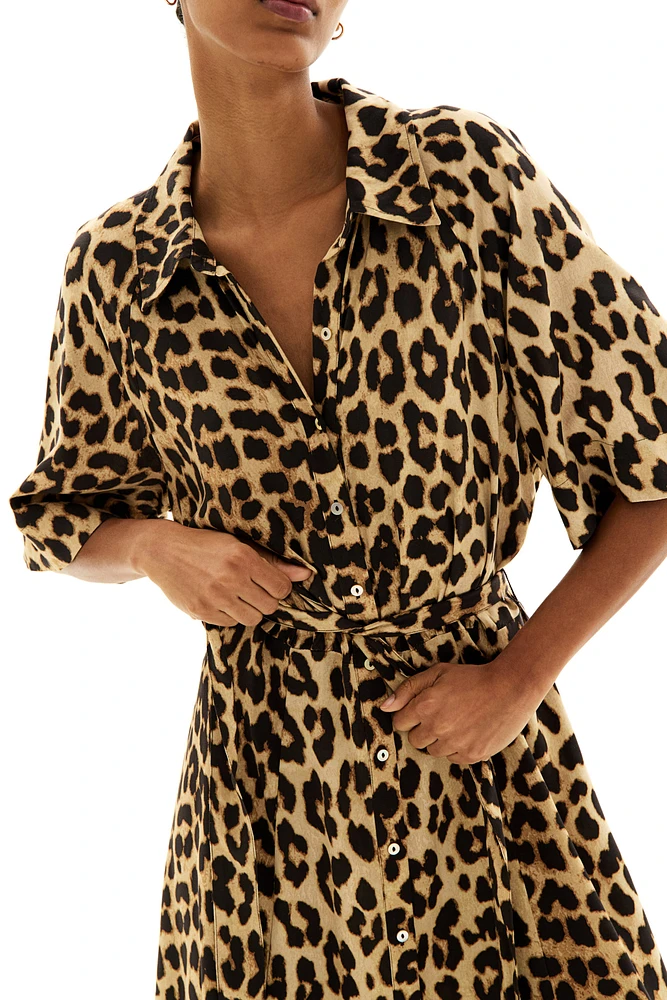 Robe chemisier avec ceinture à nouer