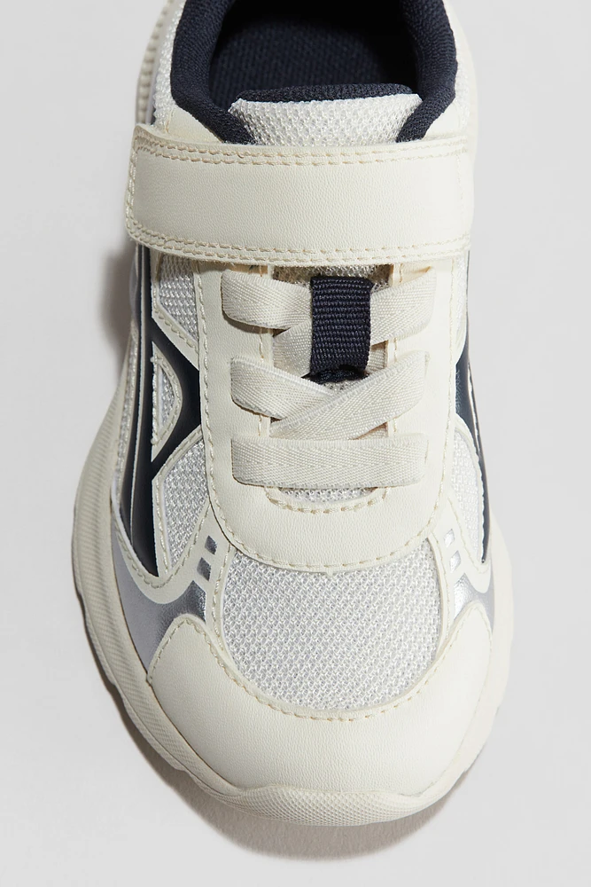 Lightweight-Sole Sneakers