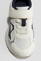Lightweight-Sole Sneakers