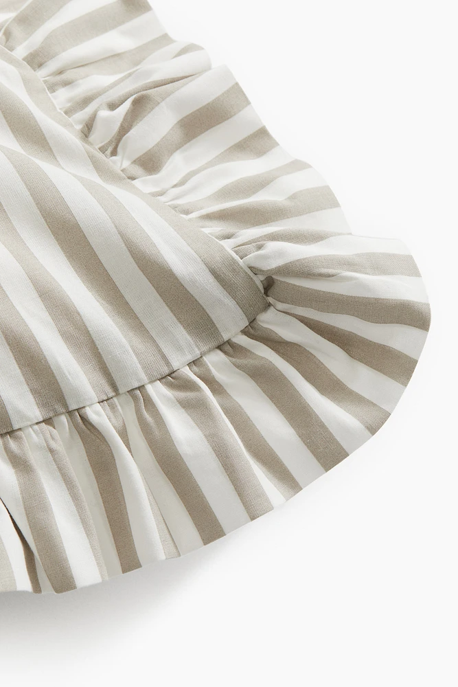 Housse de coussin volantée en coton