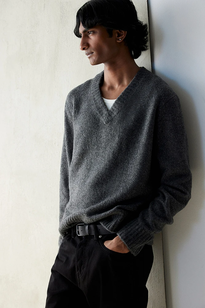 Regular Fit V-Neck Sweater