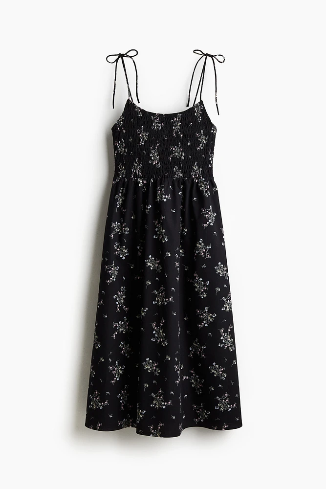 Robe en nid d'abeille avec bretelles à nouer