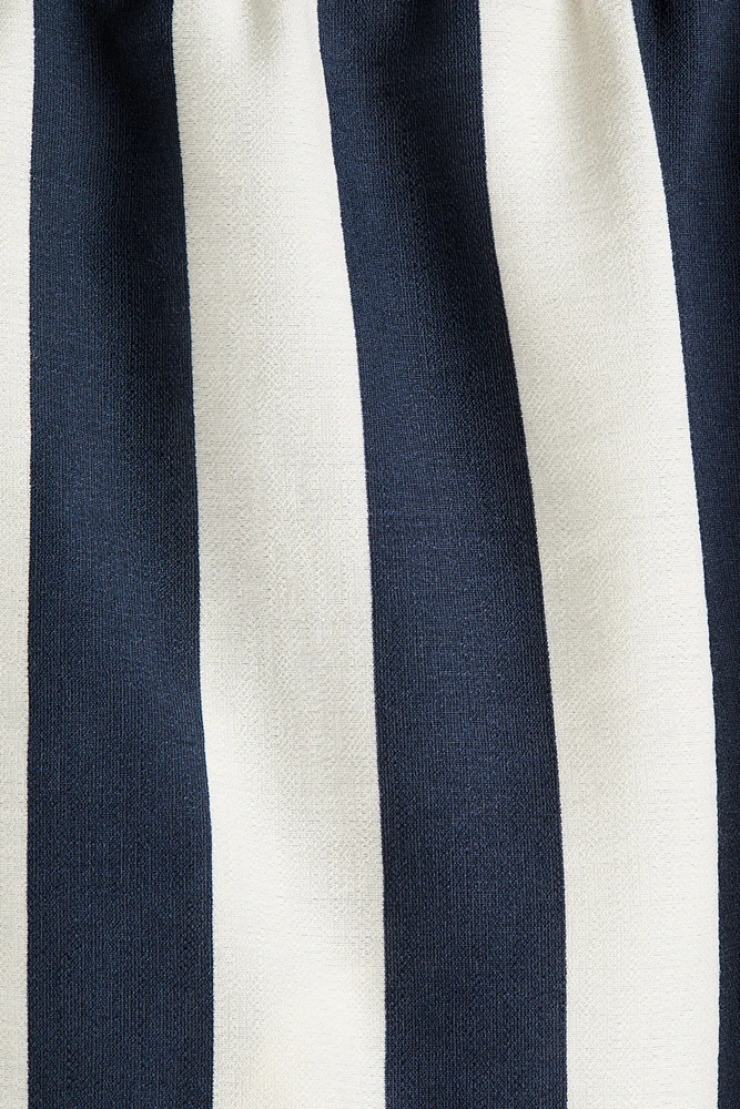 Short avec cordon de serrage