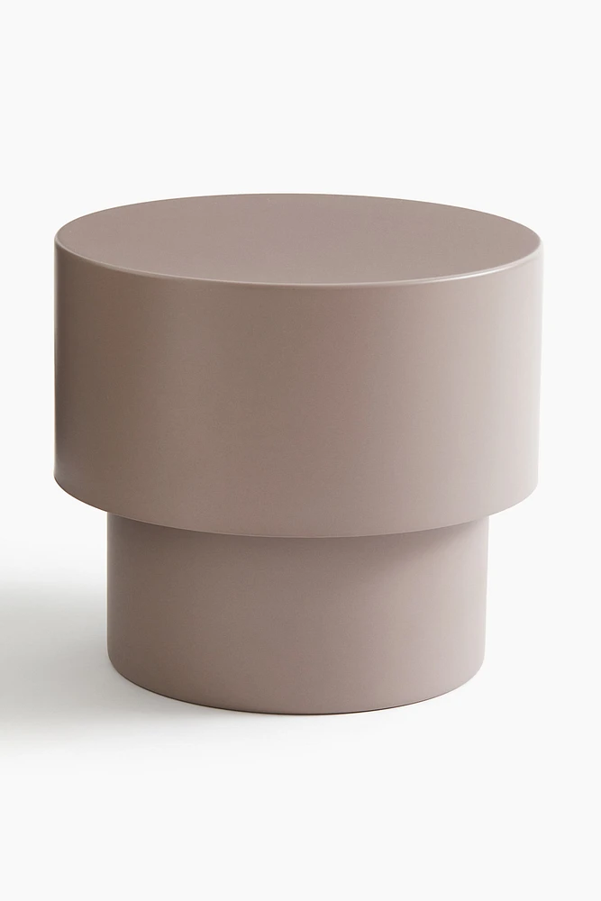 Table d’appoint en métal