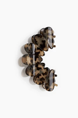 Plastic hair claw