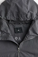 Water-repellent Windbreaker