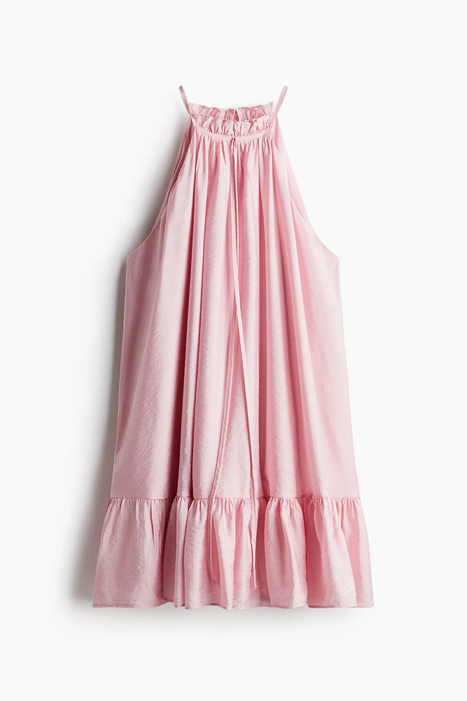 Robe sans manches à volant