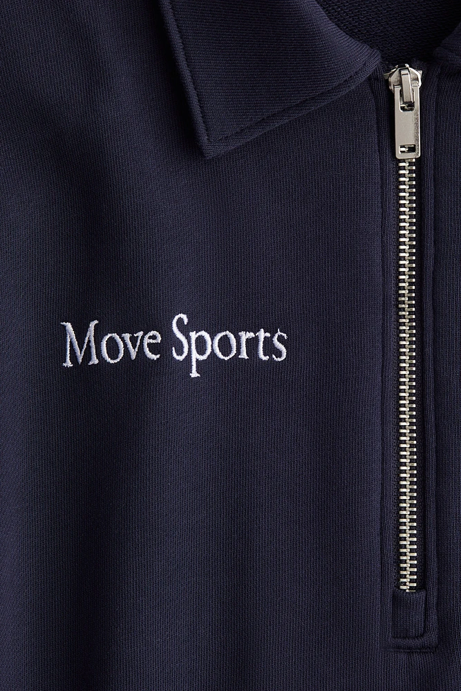Chandail de sport avec col