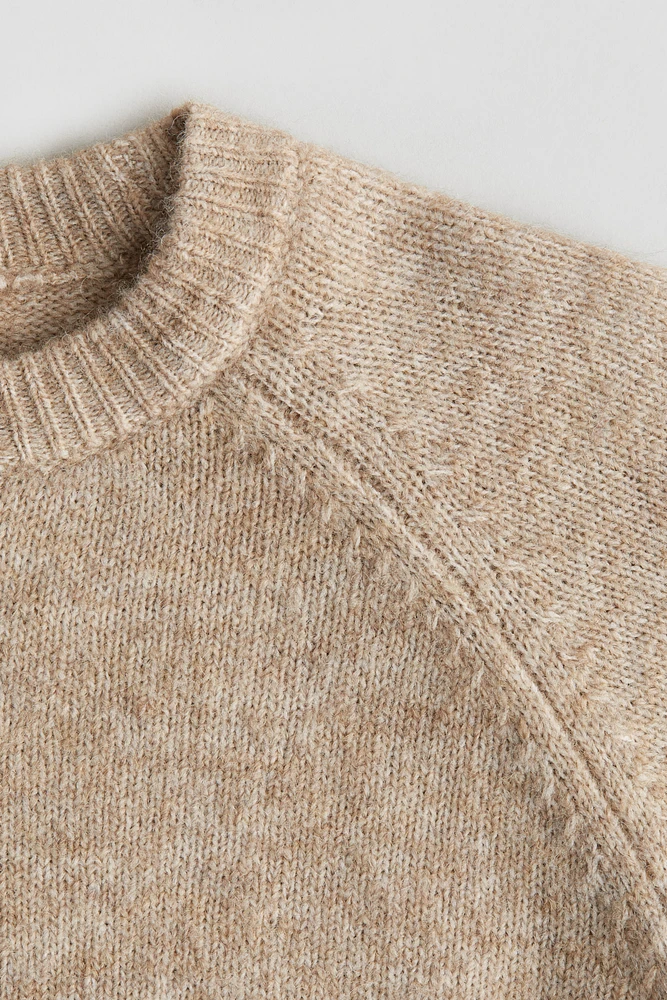 Raglan-Sleeved Sweater