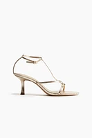 Sandales à talon avec brides fines