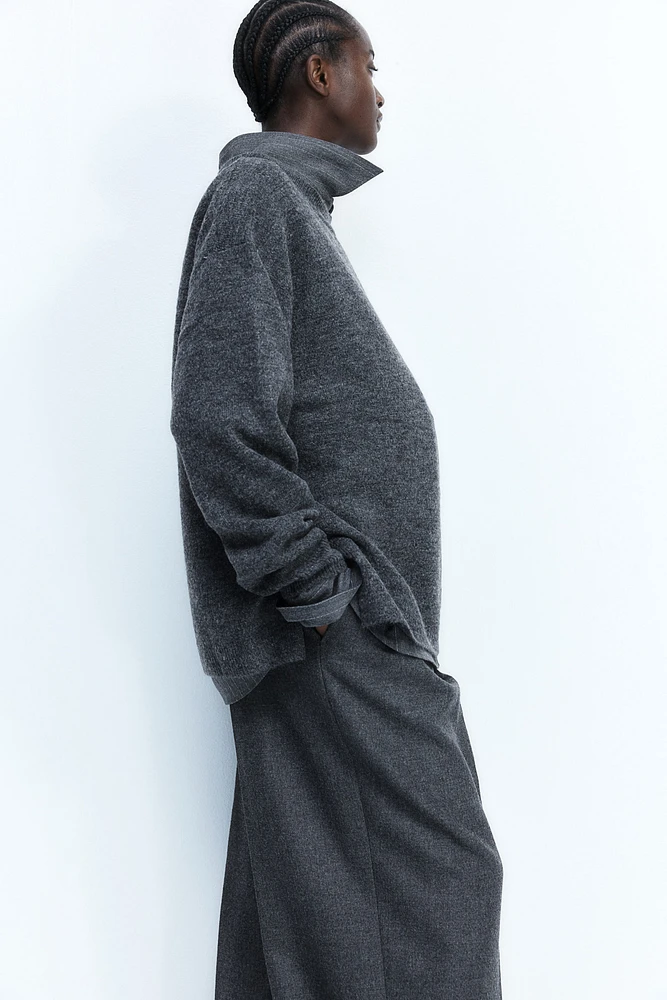MAMA Slit-Hem Sweater