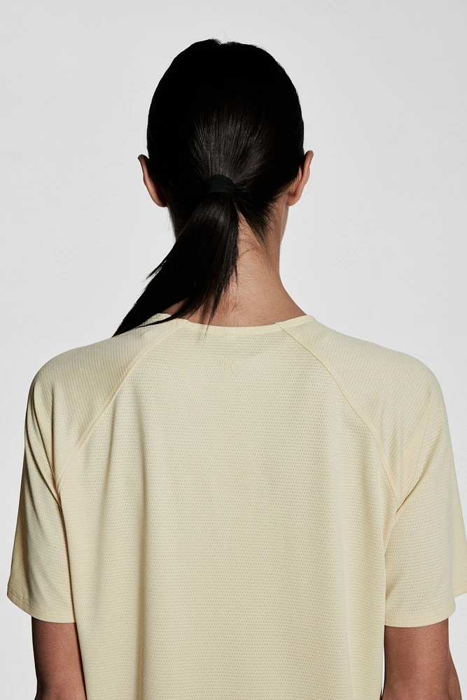 Sports Top with DryMove™