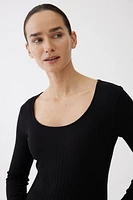 MAMA Ribbed Jersey Top