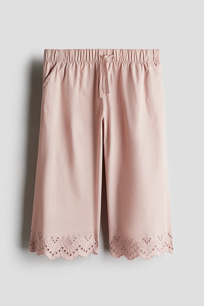 Cropped Pants with Eyelet Embroidery