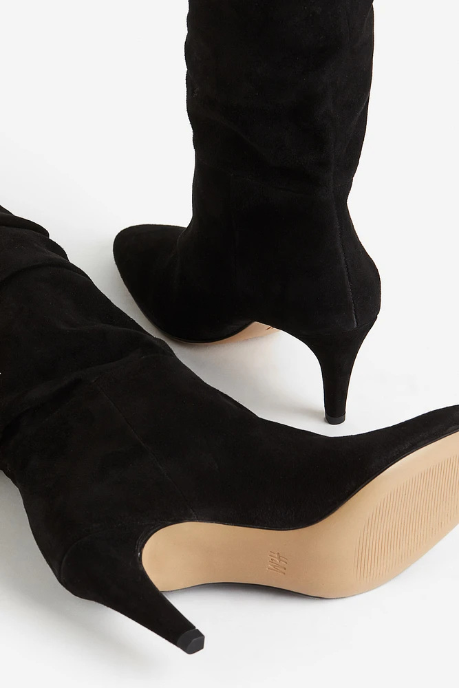 Suede Knee-high Heeled Boots